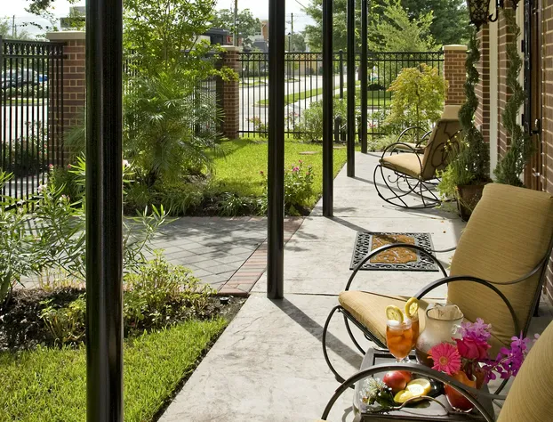 La Maison in Midtown an urban B&B hotel detail image 1