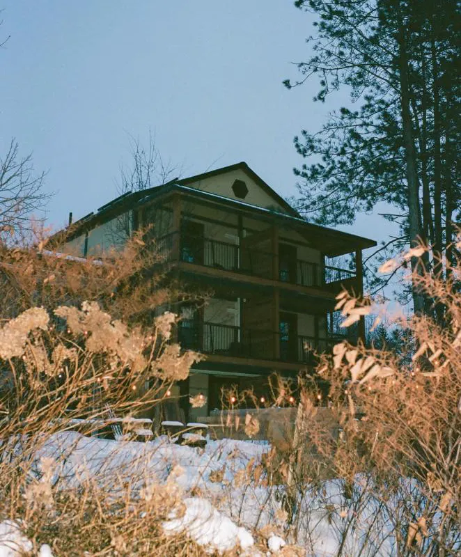 Auberge St-Mathieu du Lac hotel hero