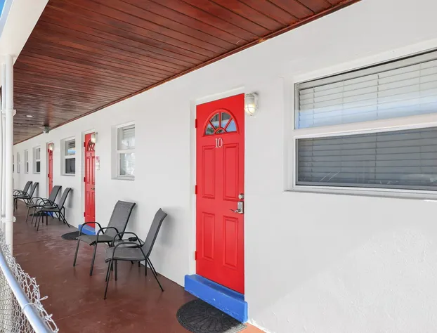 Sun Island Motel hotel detail image 1