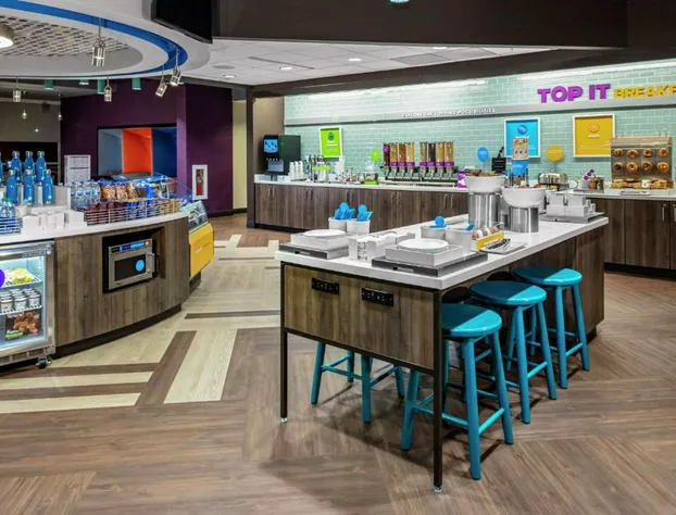 TRU By Hilton Crossett hotel detail image 2