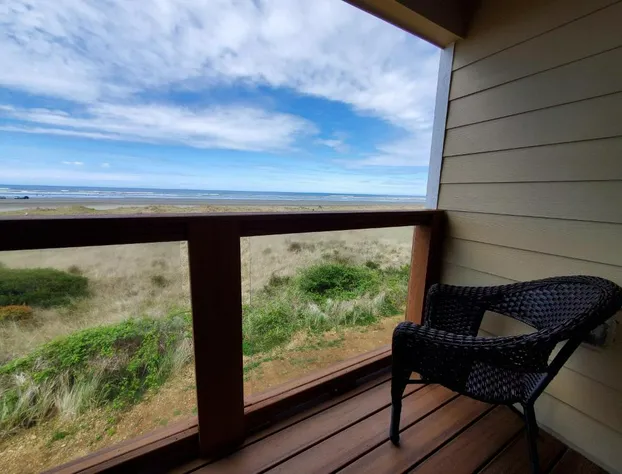 Moonstone Beach Motel hotel detail image 2