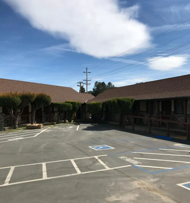 Gold Pan Lodge hotel hero