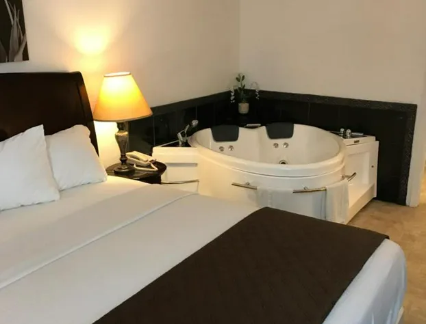 Gold Pan Lodge hotel detail image 2