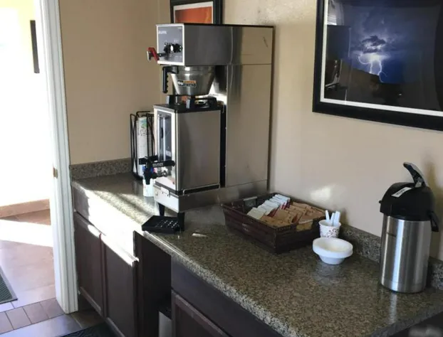 Shady Motel hotel detail image 3