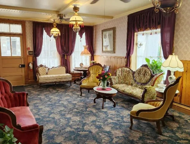 Fairweather Inn and Nevada City Cabins hotel detail image 3