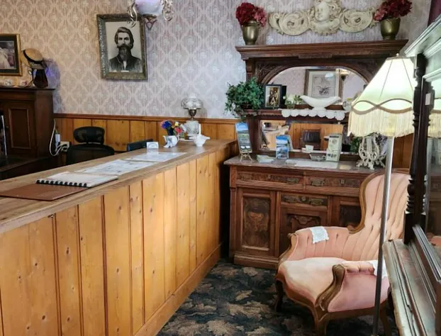 Fairweather Inn and Nevada City Cabins hotel detail image 4