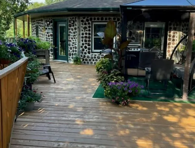 The Gathering Place on Golden Ponds hotel detail image 3