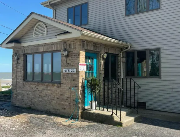 Lake Point Motel hotel detail image 1