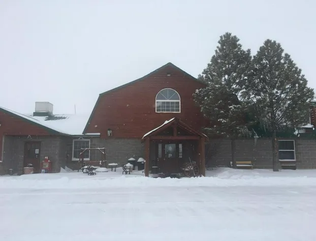 Buffalo Lodge and Grill hotel detail image 1