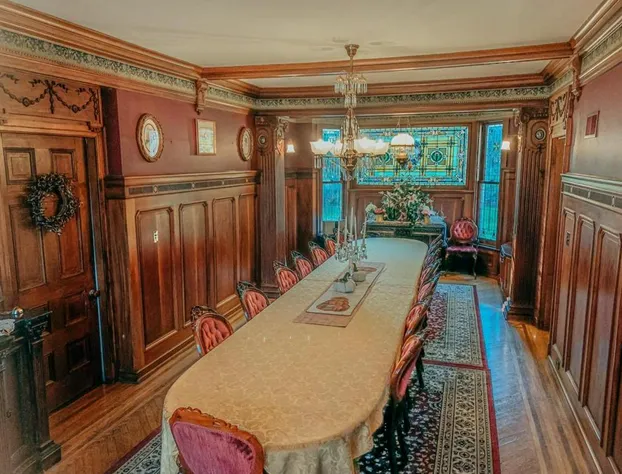 Emig Mansion hotel detail image 3