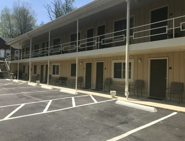 Hearth & Home Inn hotel detail image 1