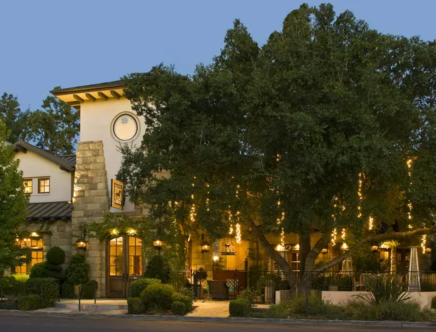 Hotel Cheval hotel detail image 2