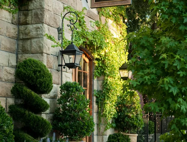 Hotel Cheval hotel detail image 3