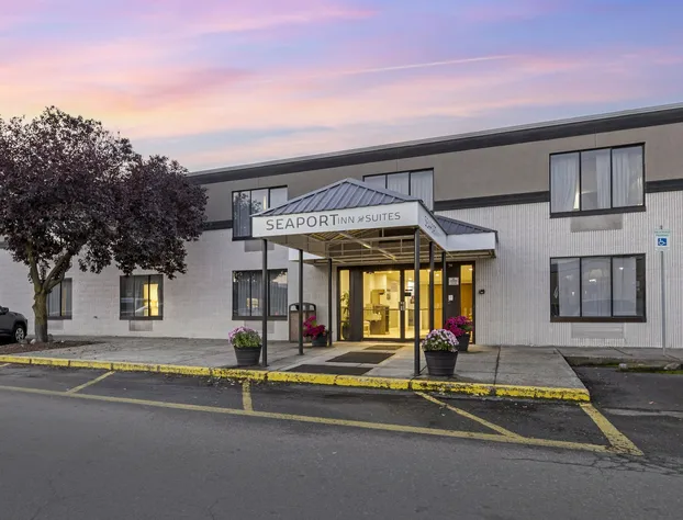 Seaport Inn and Suites hotel detail image 2