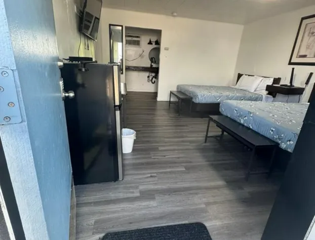 Holiday Lodge Motel hotel detail image 3