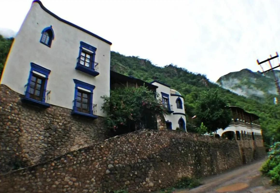 Hacienda del Río Batopilas hotel hero