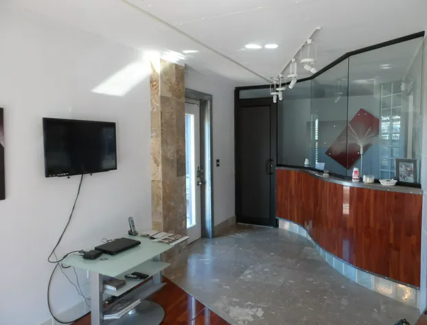 Economy Suites hotel detail image 3