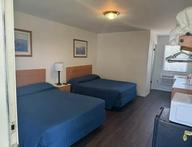 Lakeside Motor Lodge hotel detail image 1