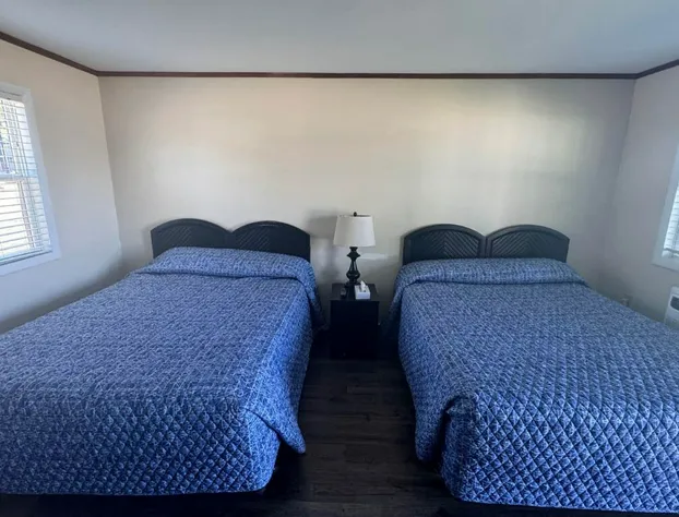 Lakeside Motor Lodge hotel detail image 3