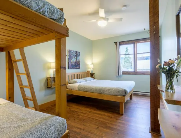 Riding Fool Accommodation hotel detail image 3