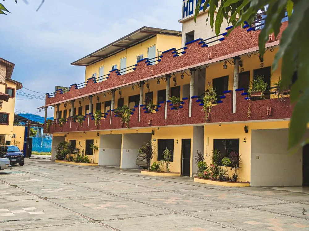 Hotel Hacienda la Alborada hotel hero