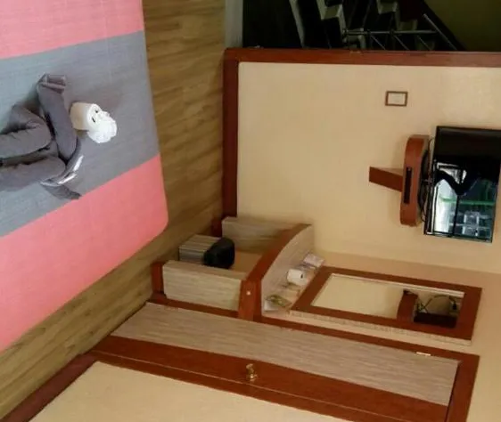 Hotel H Uno 77 Adults Only hotel detail image 2