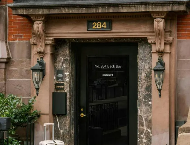 No. 284 Back Bay Hotel Sonder by Marriott Bonvoy hotel detail image 2