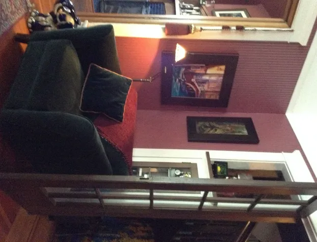 Gaslight Inn Victoria hotel detail image 3