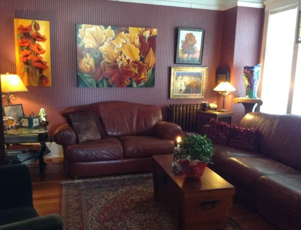 Gaslight Inn Victoria hotel detail image 4