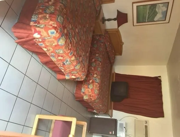 Sunland Motel hotel detail image 1