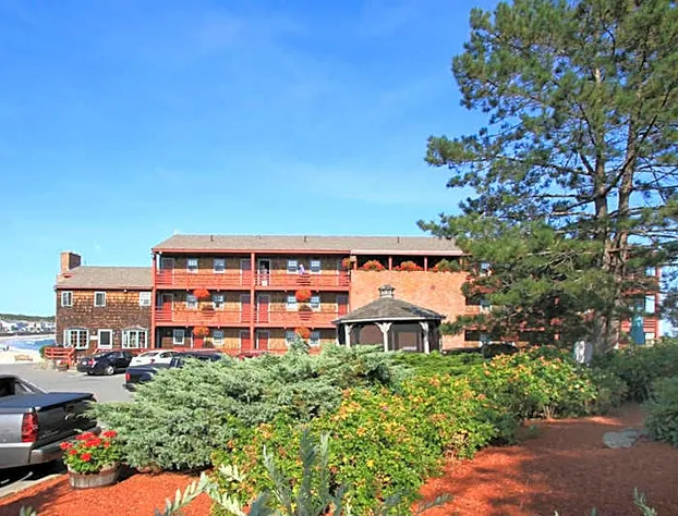 Cape Ann Motor Inn hotel detail image 1