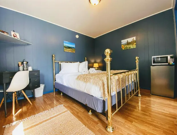 Flathead Lake Resort hotel detail image 3