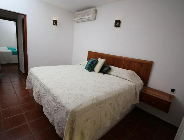 Hotel Villa Blanca Suites hotel detail image 4