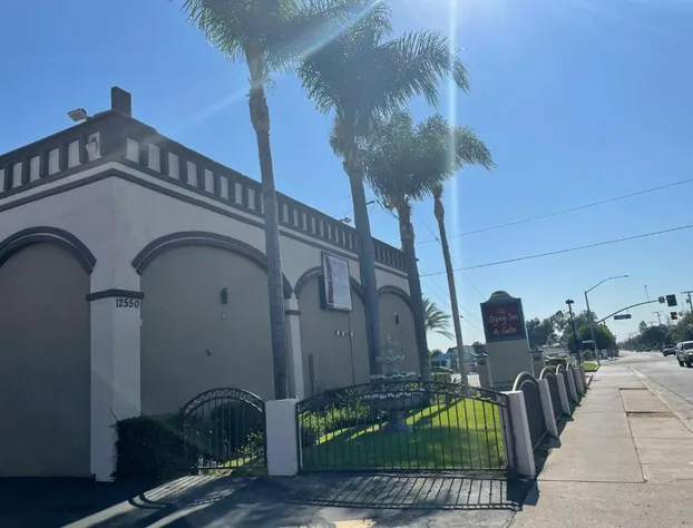 Legacy inn & suites hotel detail image 3