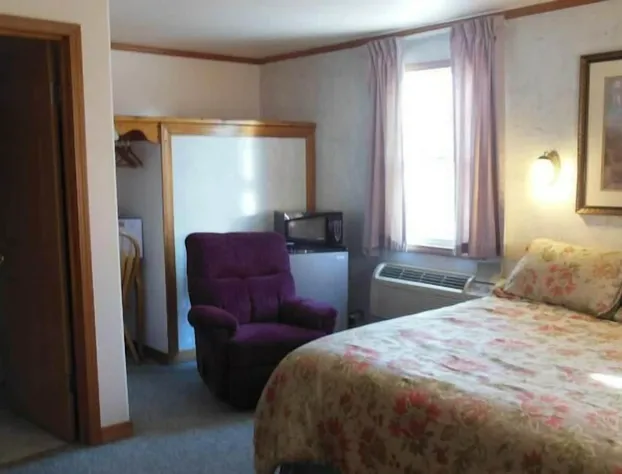 Dancing Bears INN hotel detail image 4