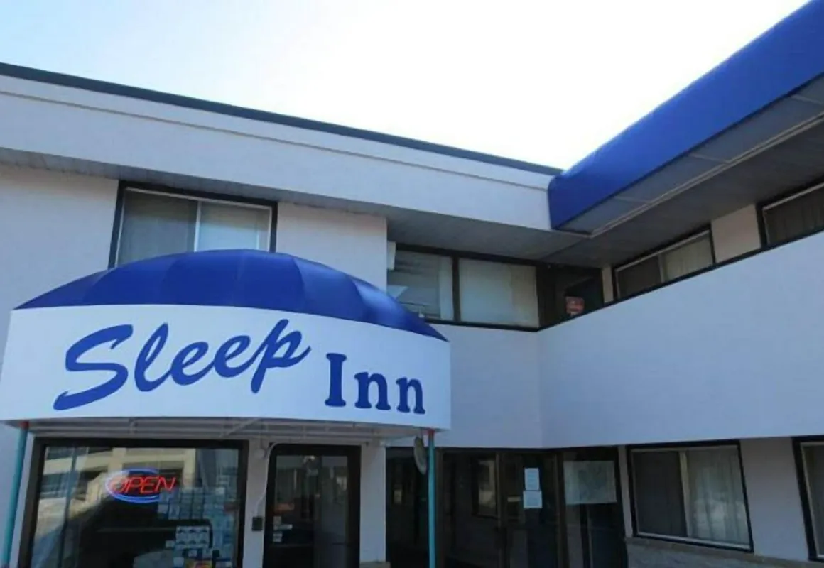 Sleep Inn Motel hotel hero