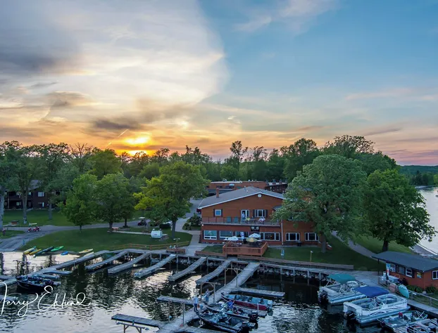 Horseshoe Bay Lodge hotel detail image 3