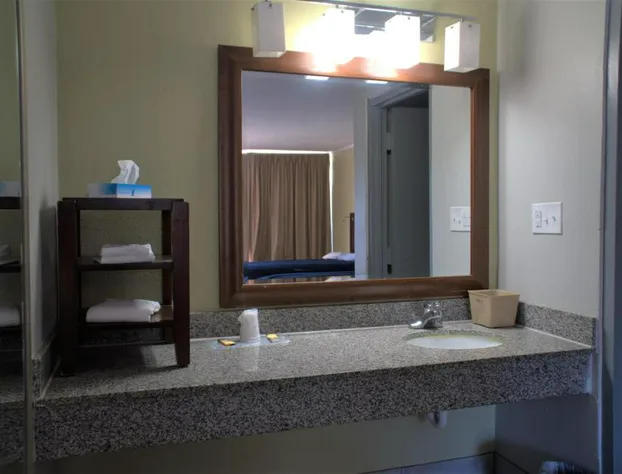 Eastern Shore Motel hotel detail image 3