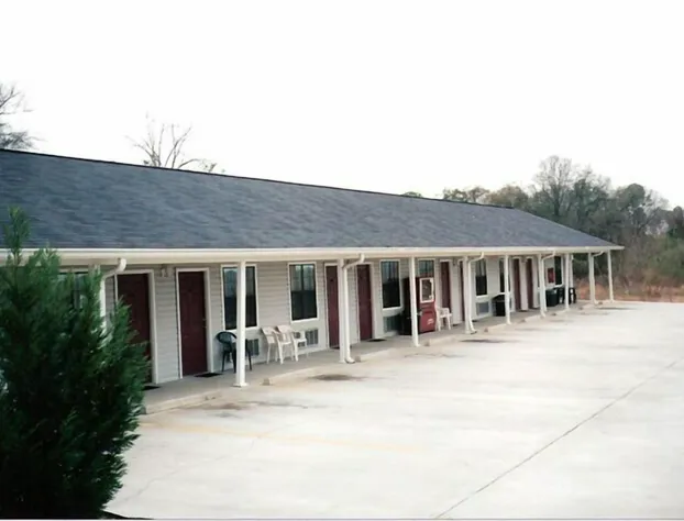 magnolia inn hotel detail image 1