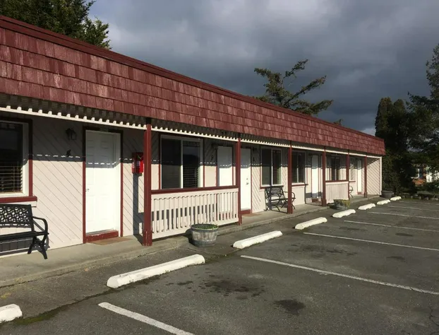 Tyee Restaurant and Hotel hotel detail image 1