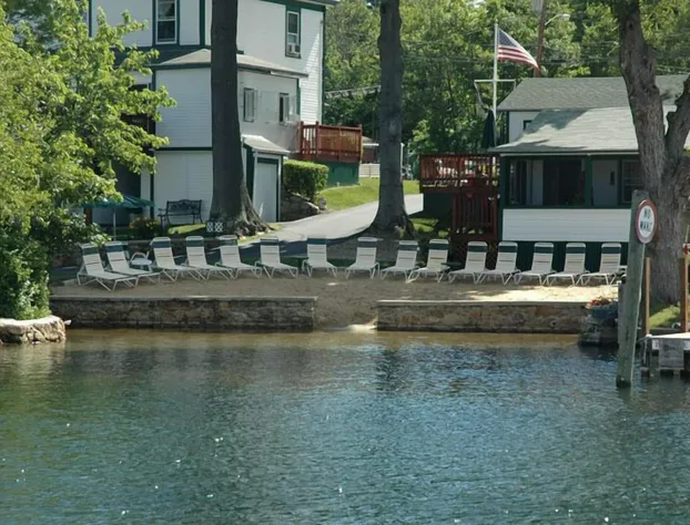 Channel Watefront Cottages hotel detail image 3