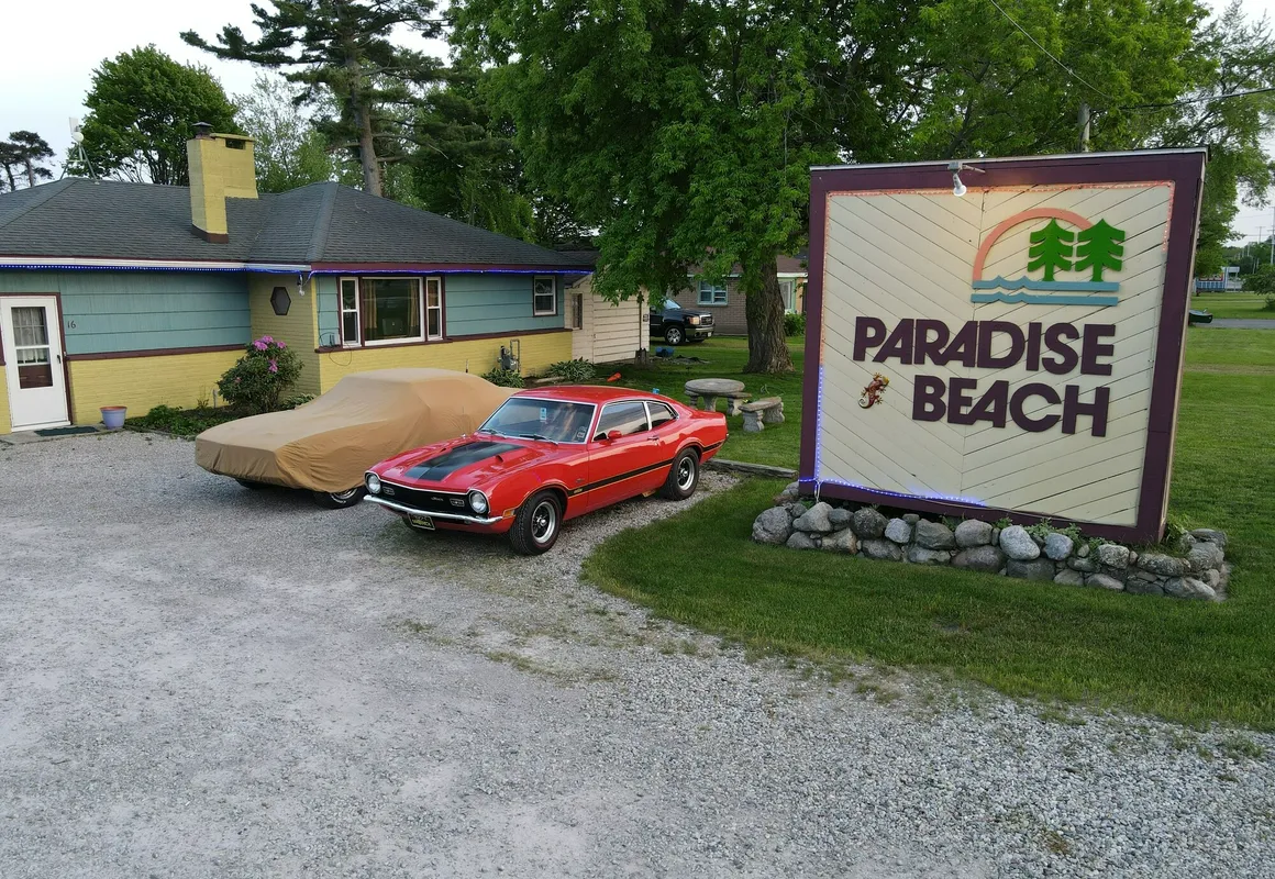 Paradise Beach Resort hotel hero