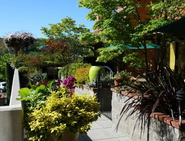 The Eagle Harbor Inn hotel detail image 2