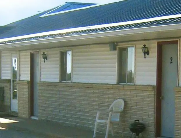 U.S. 20 Lodging hotel detail image 1