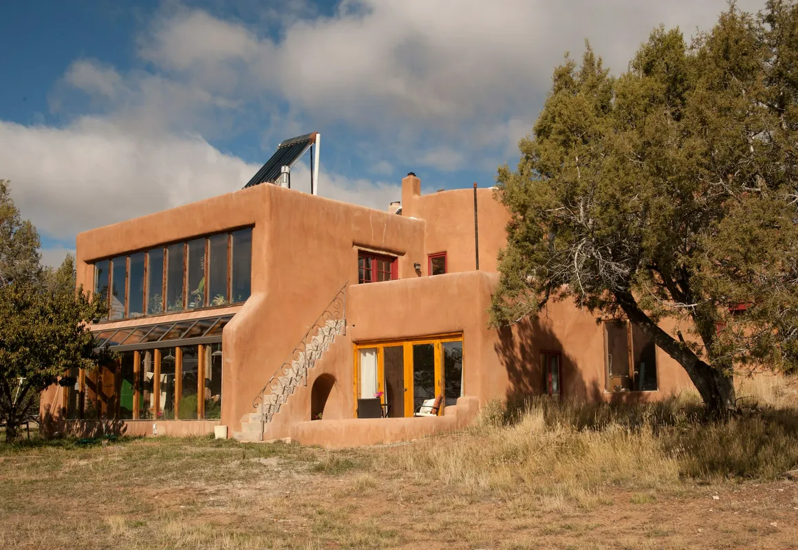 Maison de Terre hotel hero