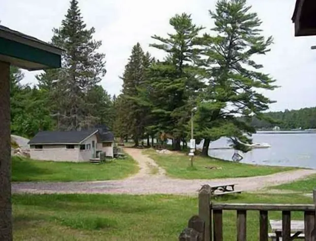 Happy Landing Lodge hotel detail image 2