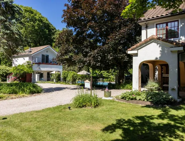 The Villa Bed & Breakfast hotel detail image 2