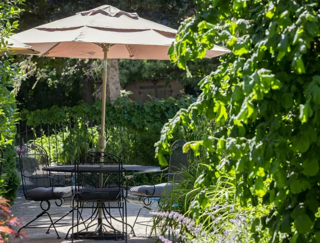 The Villa Bed & Breakfast hotel detail image 3