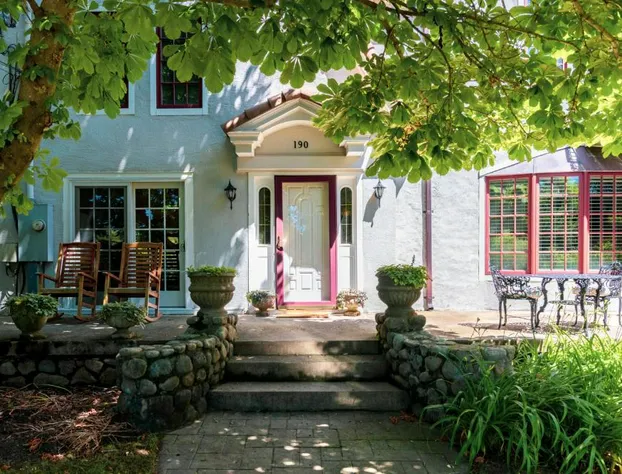 The Villa Bed & Breakfast hotel detail image 4