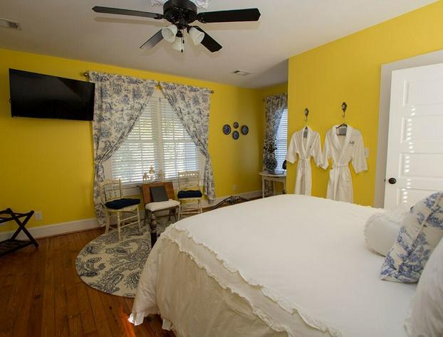 Bama Bed & Breakfast Campus hotel detail image 4